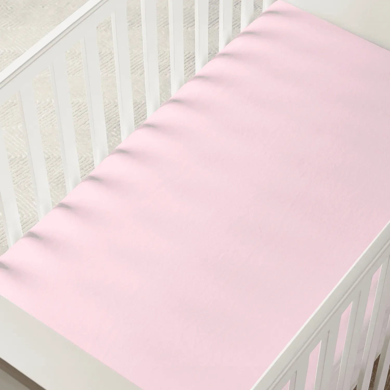Bamboo Crib Sheet in Mary Rose