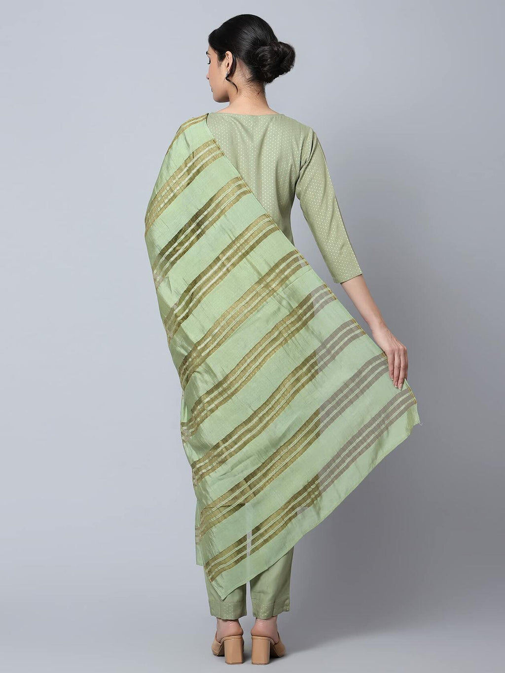 [Like New] Bani Women Rayon Embroidered Kurta Pant Dupatta Set Green Size XX-Large