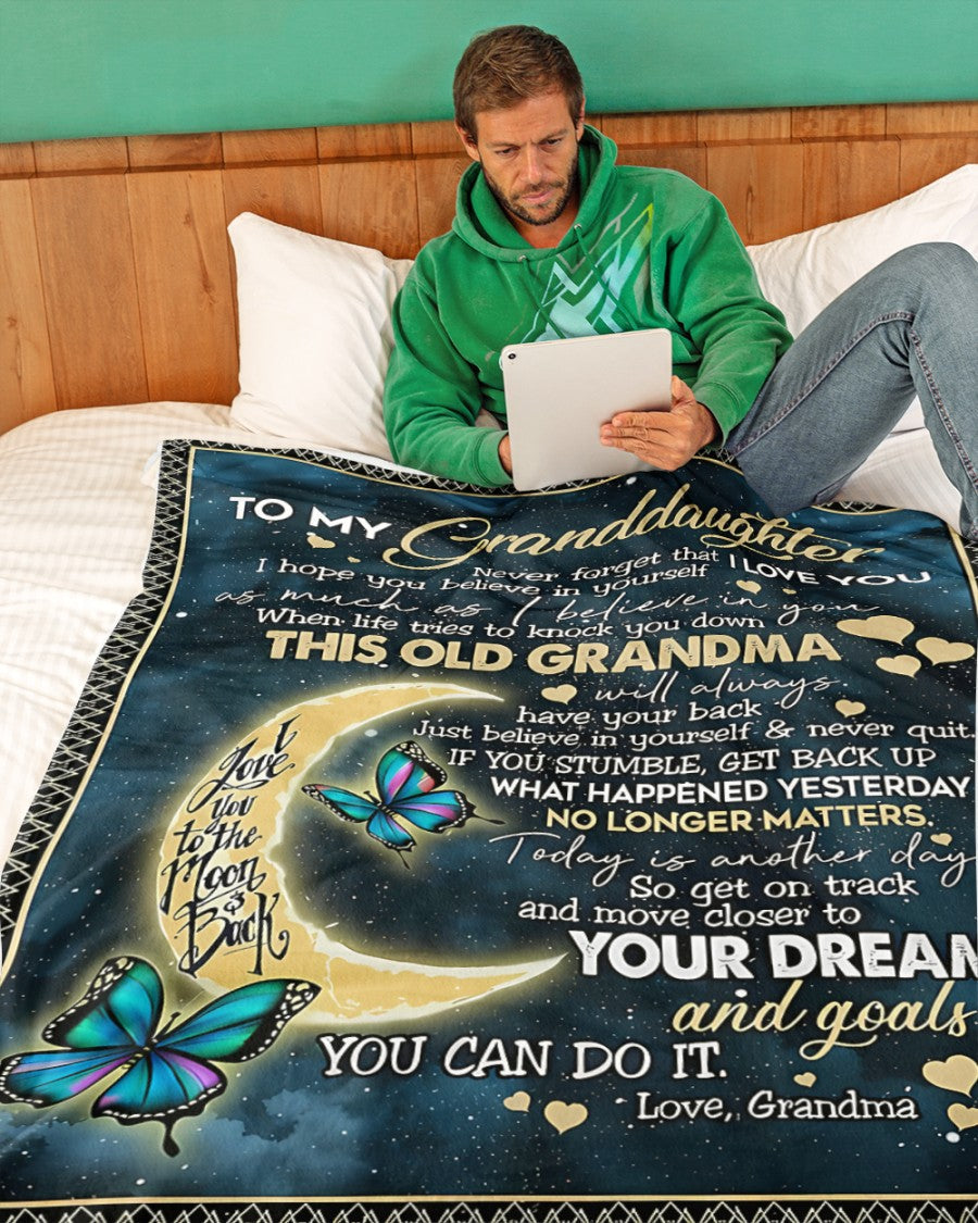 BLANKET FOR GRANDDAUGHTER – COMFORT & WARMTH GIFT FROM GRANDMA  Sherpa Fleece Quilt Blanket hnds00 (SKUB-BLK-GMD2)